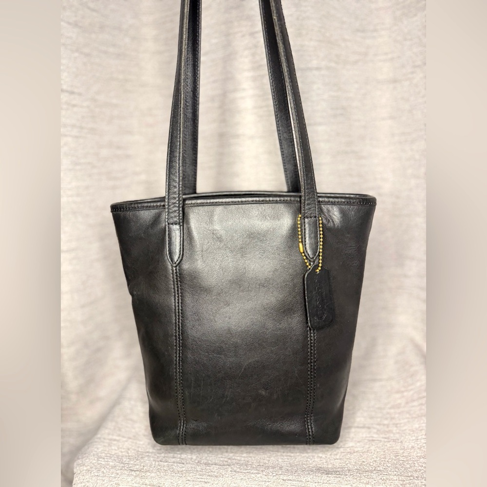 Coach Vintage 1999 Classic Lunch Tote MADE IN MEXICO Black Glove Tanned Leather